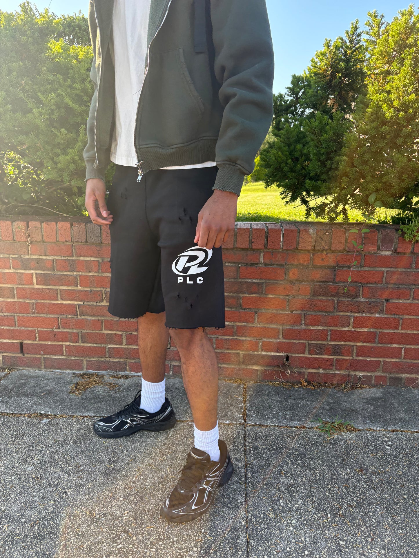 Black Staple Shorts